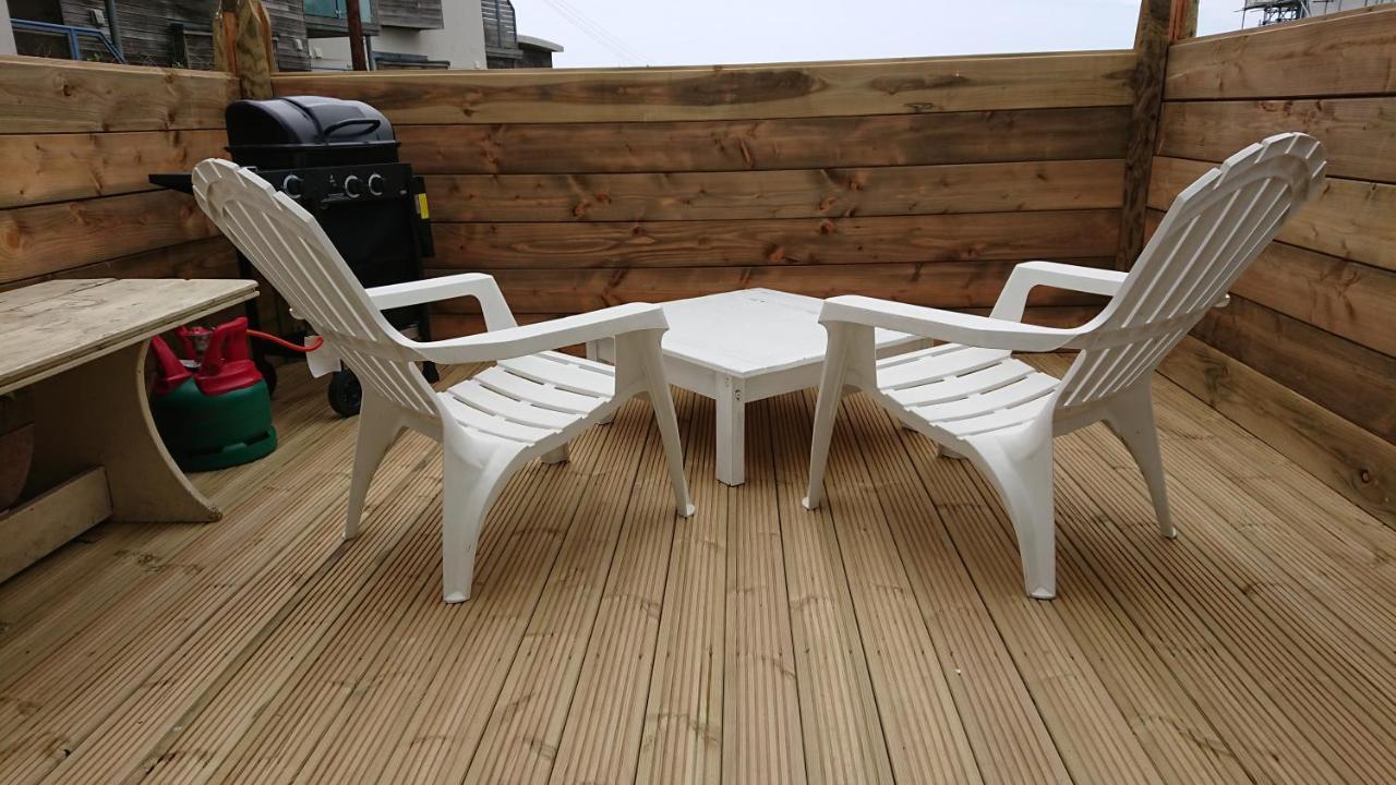 Surf Lookout - King Size En-Suite With Sea Views New Quay Exteriör bild